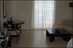 DSC_0002.JPG