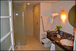 DSC_0005.JPG